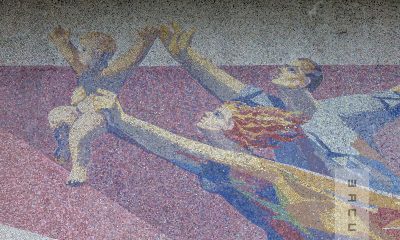 „Geneza”, elemente primordiale ale vieții, mozaic din piatră naturală pe fațada Casei de Cultură Mangalia
