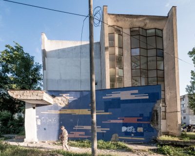 Decorații exterioare pe mai multe fațade ale Dezvoltării Hipodrom